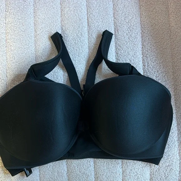 Victoria sport bra - Picture 1 of 4